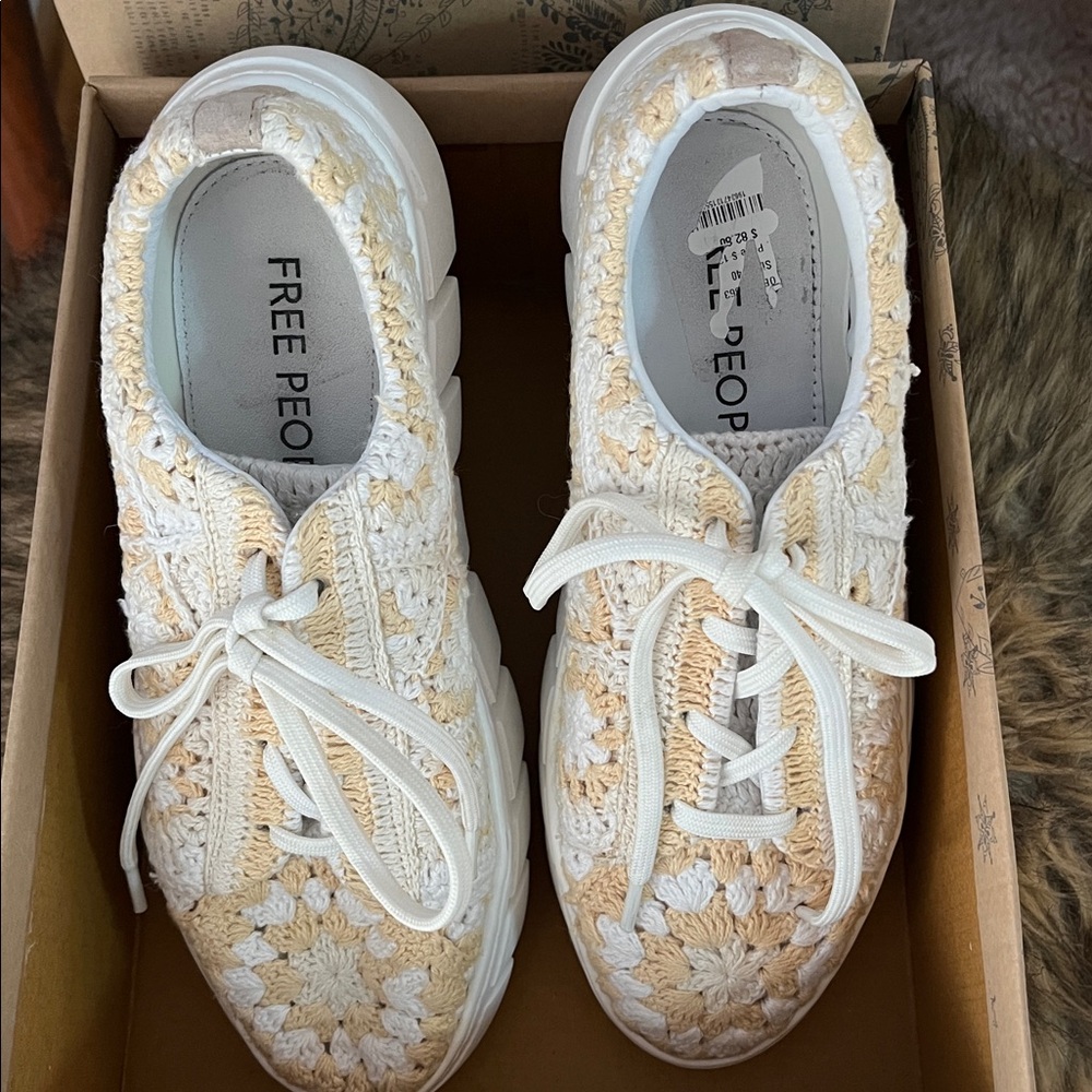 Free People Lace-Up Crochet Sneakers - Cream and Tan “Catch Me If You Can “ - Picture 4 of 10